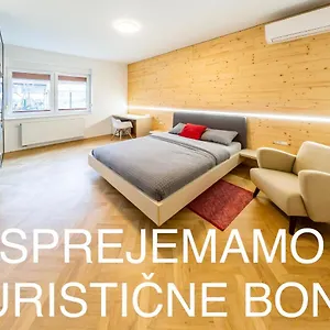 Kamr'ca Appartement