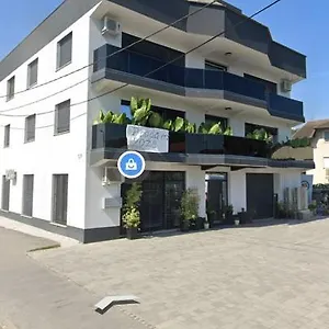  Apartament Muric Apartman 9